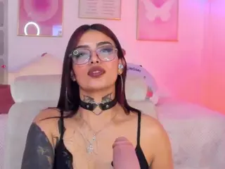 Hinata-01's Live Sex Cam Show