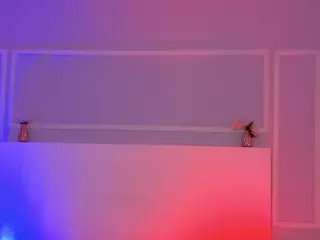 SharonBoone's Live Sex Cam Show