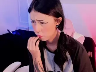 SharonBoone's Live Sex Cam Show
