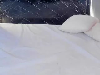 zarablazee's Live Sex Cam Show