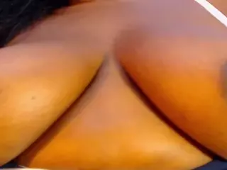 Alhanna-Ross's Live Sex Cam Show