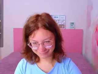 AngelinaLow's Live Sex Cam Show