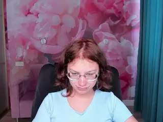 AngelinaLow's Live Sex Cam Show