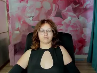 AngelinaLow's Live Sex Cam Show