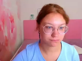 AngelinaLow's Live Sex Cam Show