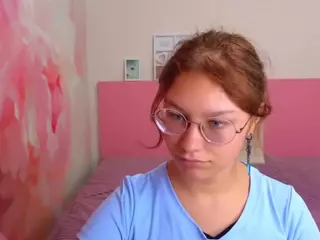 AngelinaLow's Live Sex Cam Show