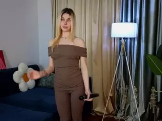 EdwinaChambless's Live Sex Cam Show