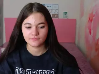 ElinaMils's Live Sex Cam Show