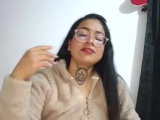 honeyblue-e's Live Sex Cam Show