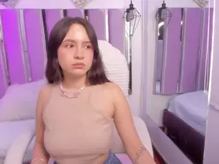 ivybraaze's Live Sex Cam Show