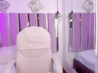ivybraaze's Live Sex Cam Show