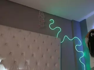 Megan-cole1's Live Sex Cam Show