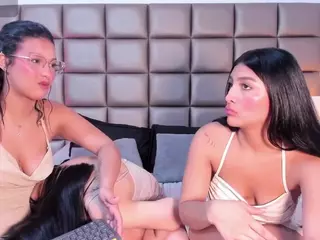 SkyFalls's Live Sex Cam Show
