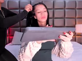 SkyFalls's Live Sex Cam Show