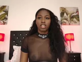 ThamaraBunny's Live Sex Cam Show