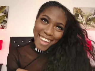 ThamaraBunny's Live Sex Cam Show