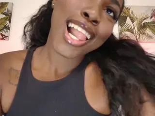 ThamaraBunny's Live Sex Cam Show