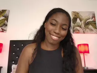 ThamaraBunny's Live Sex Cam Show