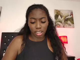 ThamaraBunny's Live Sex Cam Show