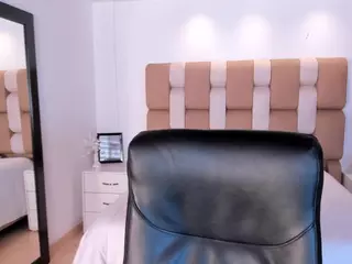 Aida-Jones's Live Sex Cam Show