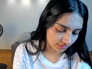 Aida-Jones's Live Sex Cam Show