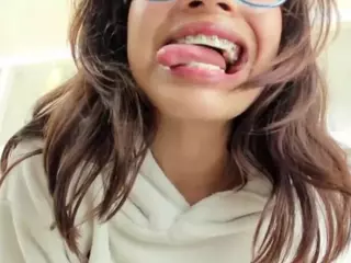 Emma-Koster's Live Sex Cam Show
