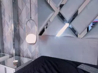 emmawilliams's Live Sex Cam Show