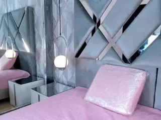 emmawilliams's Live Sex Cam Show