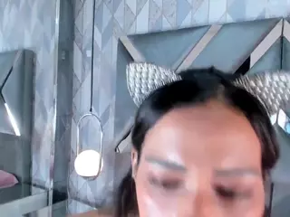 emmawilliams's Live Sex Cam Show