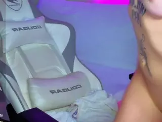 ImSuka's Live Sex Cam Show