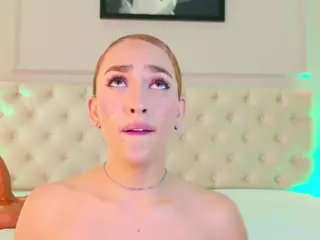irinnah-lottus's Live Sex Cam Show