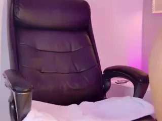 irinnah-lottus's Live Sex Cam Show