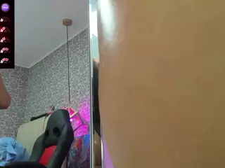 MADYROWAN's Live Sex Cam Show
