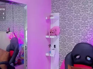 MADYROWAN's Live Sex Cam Show