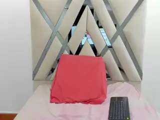 Scarlet Ross's Live Sex Cam Show