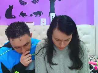 StacyAndJeremmy's Live Sex Cam Show