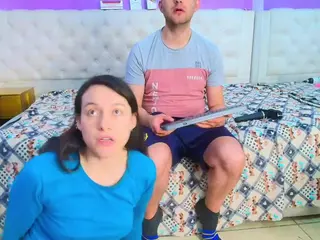 StacyAndJeremmy's Live Sex Cam Show