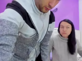 StacyAndJeremmy's Live Sex Cam Show