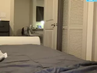 Stassie Summers's Live Sex Cam Show