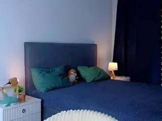 WandaHelme's Live Sex Cam Show
