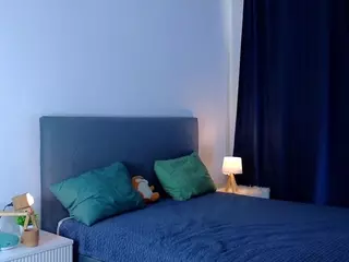 WandaHelme's Live Sex Cam Show