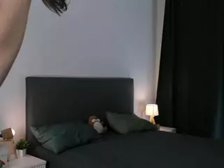 WandaHelme's Live Sex Cam Show