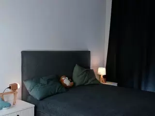 WandaHelme's Live Sex Cam Show