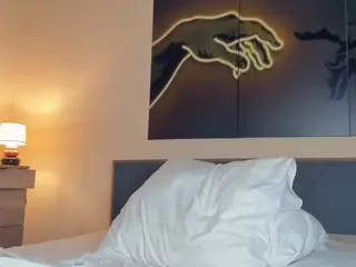 FionaMoore's Live Sex Cam Show