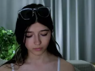 Gazzy's Live Sex Cam Show