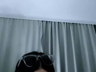 Gazzy's Live Sex Cam Show
