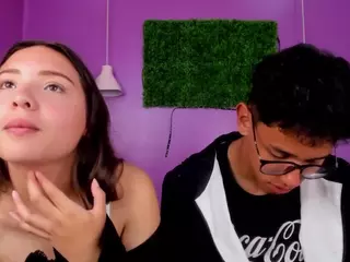 PamelaPricee's Live Sex Cam Show