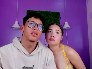 PamelaPricee's Live Sex Cam Show