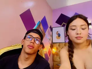PamelaPricee's Live Sex Cam Show