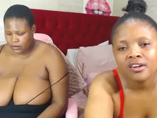 SeductiveBoobs's Live Sex Cam Show